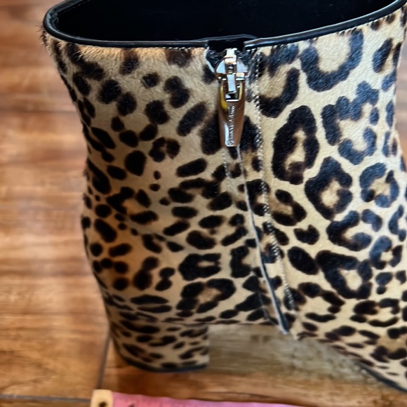 Gianvito Rossi - Picture 4 of 5